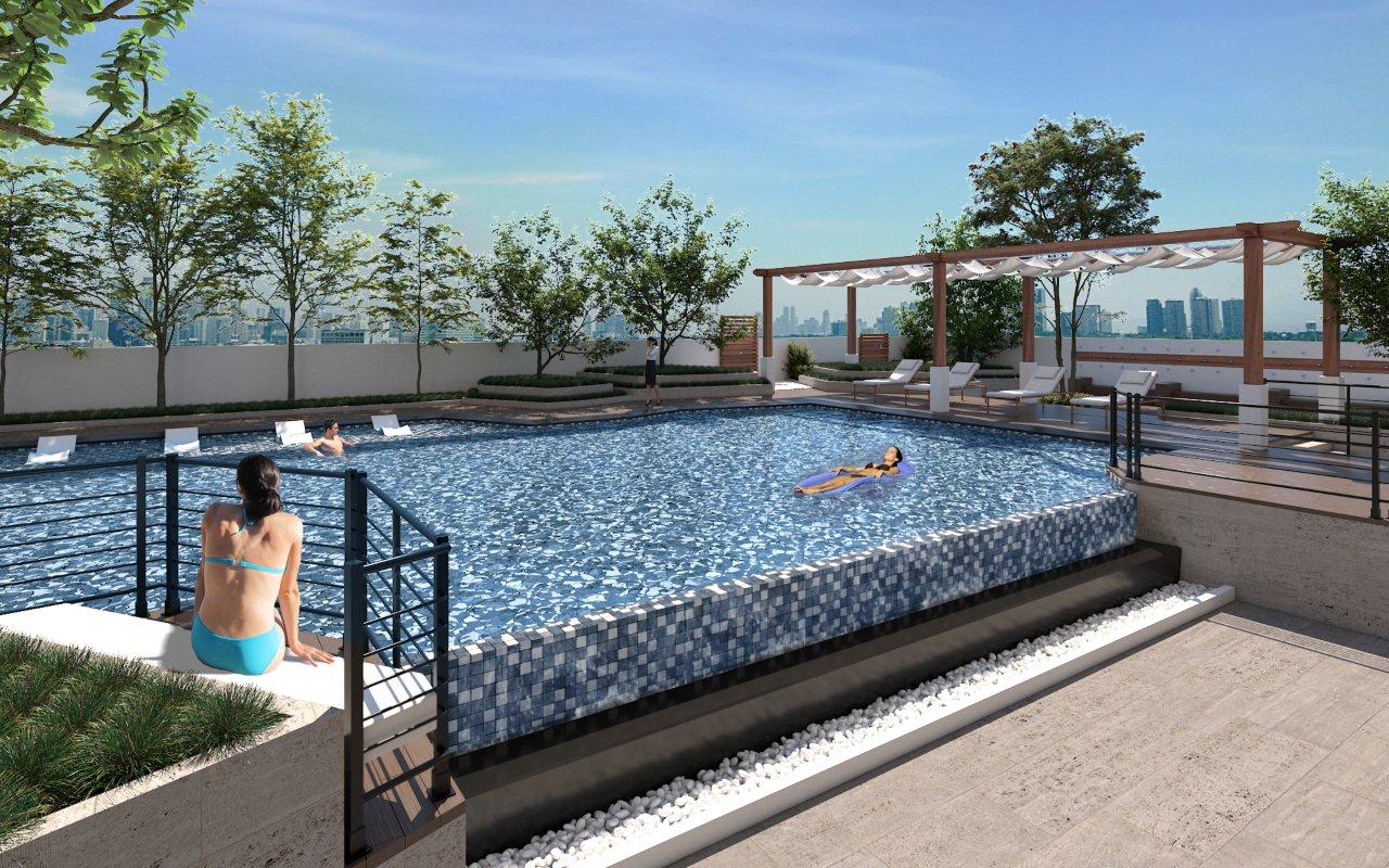 Kingsquare Residence infinity pool